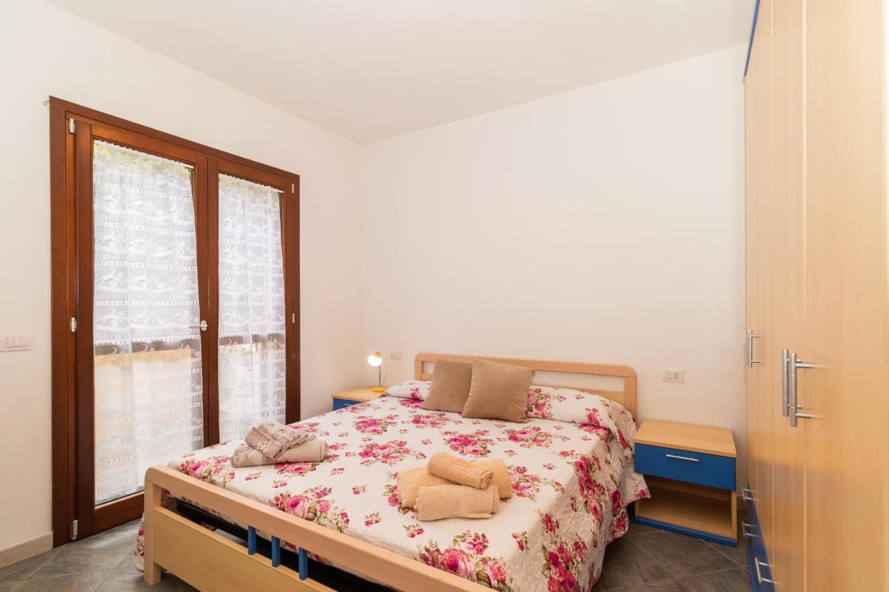 Appartamento Con Piscina 03 Trinità dʼAgultu Dış mekan fotoğraf